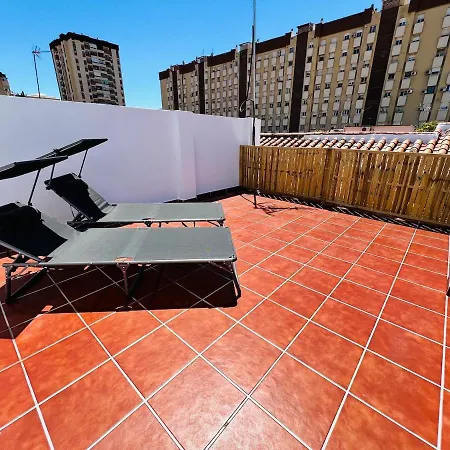 Casa Independiente Con Parking - Centro